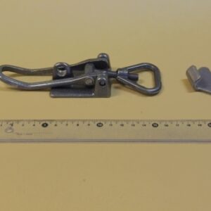 Pikkulukko+vastakappale+sokkaikka